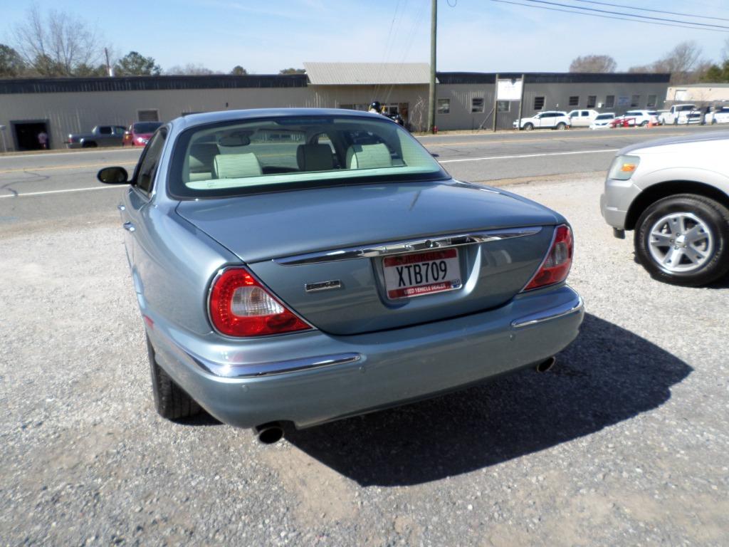 2005 Jaguar XJ-Series Vanden Plas photo